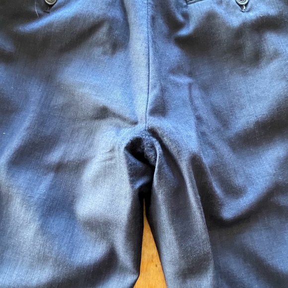 Mens suit - Picture 7 of 8